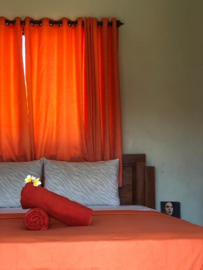 Tira Amed Homestay Екстер'єр фото
