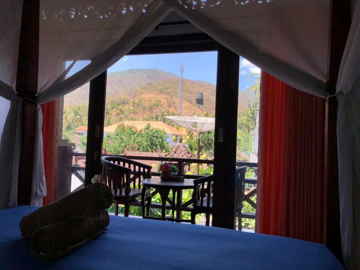 Tira Amed Homestay Екстер'єр фото