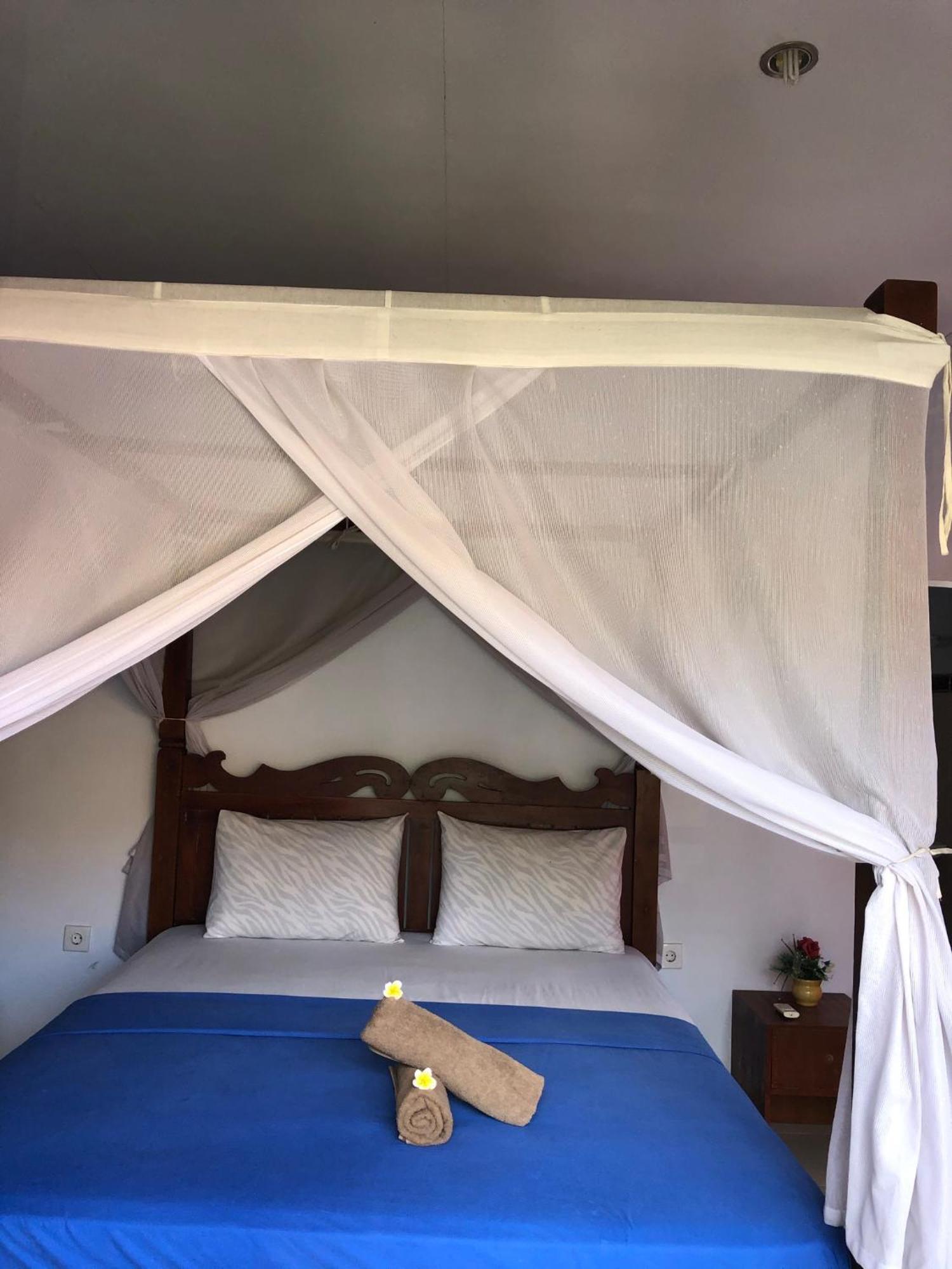 Tira Amed Homestay Екстер'єр фото