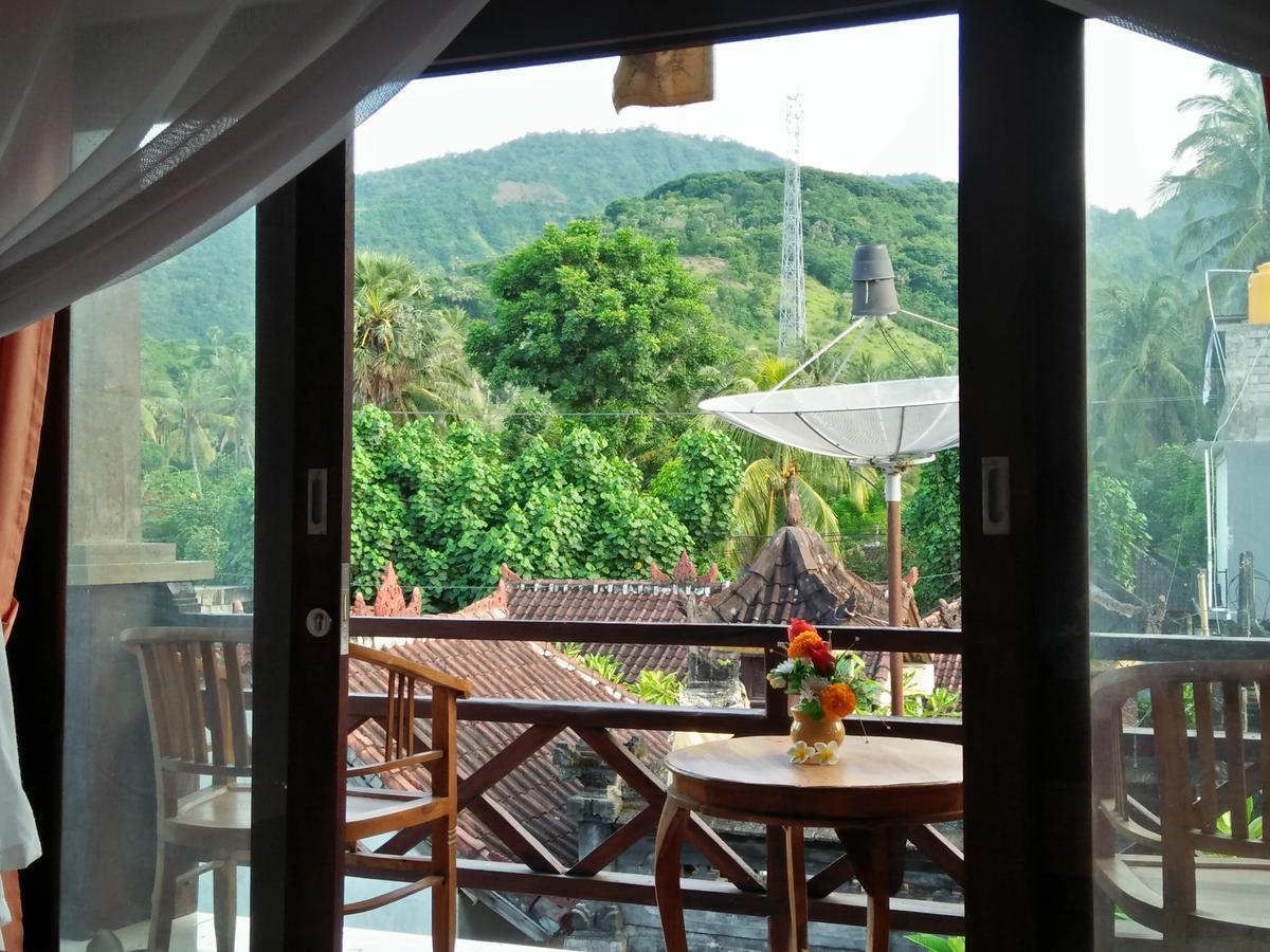Tira Amed Homestay Екстер'єр фото