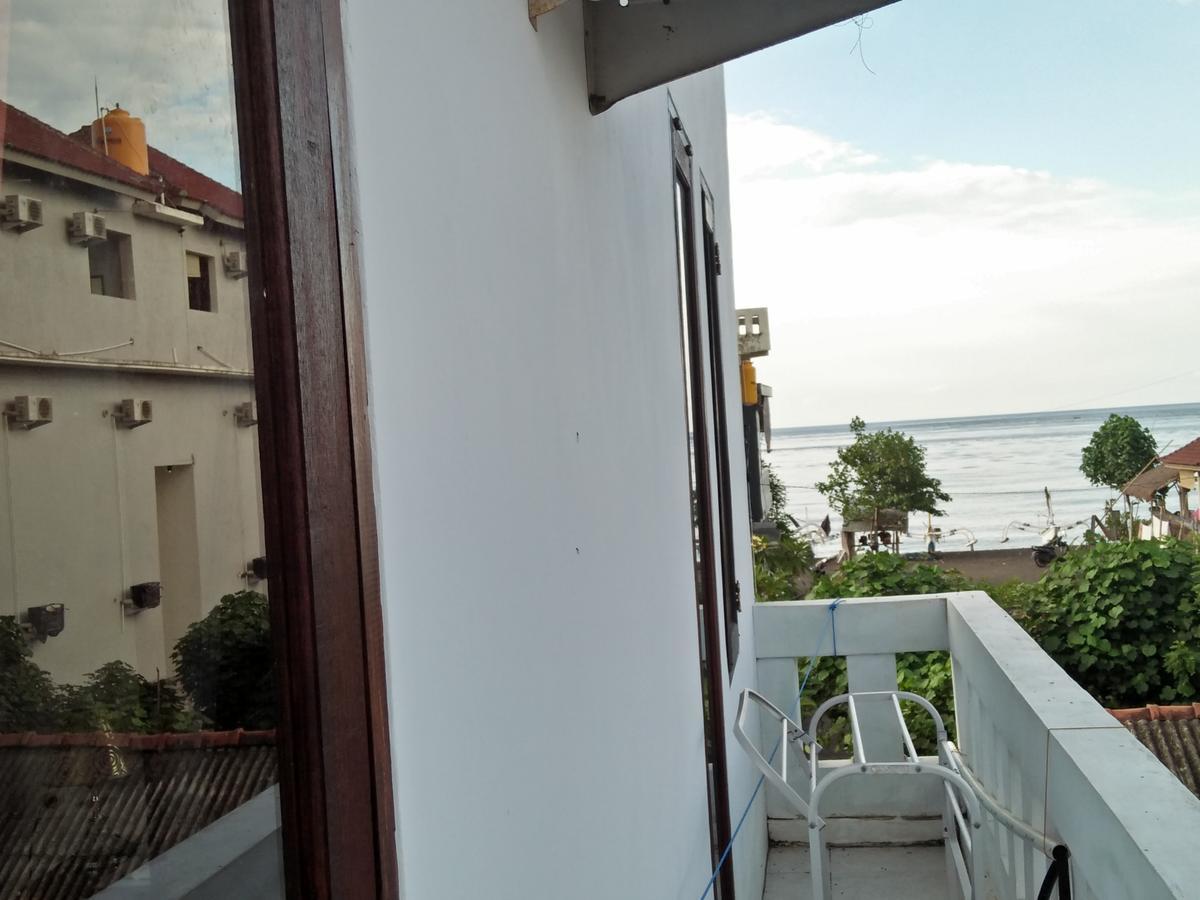 Tira Amed Homestay Екстер'єр фото