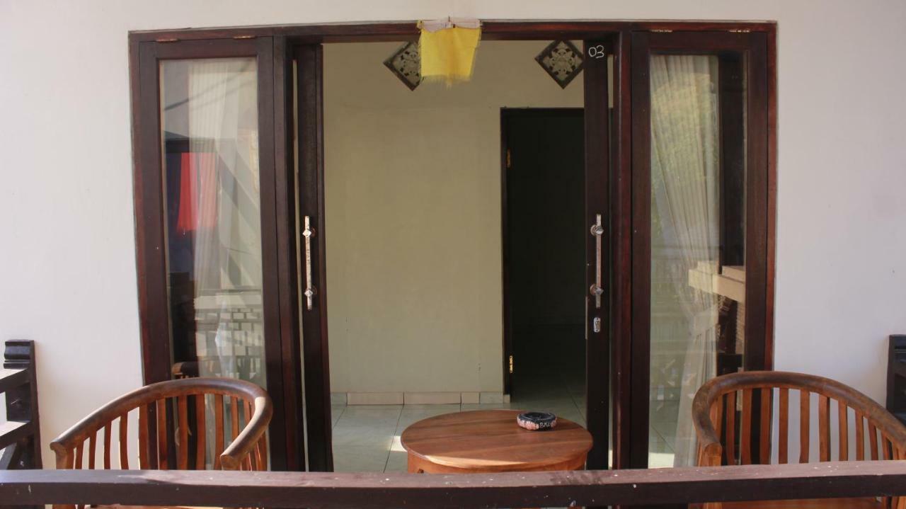 Tira Amed Homestay Екстер'єр фото